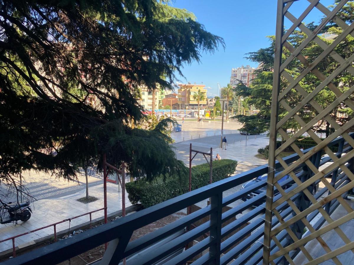 Brand New Apts Located At The City'S Main Square-100 Mbs Wifi Durrës Buitenkant foto