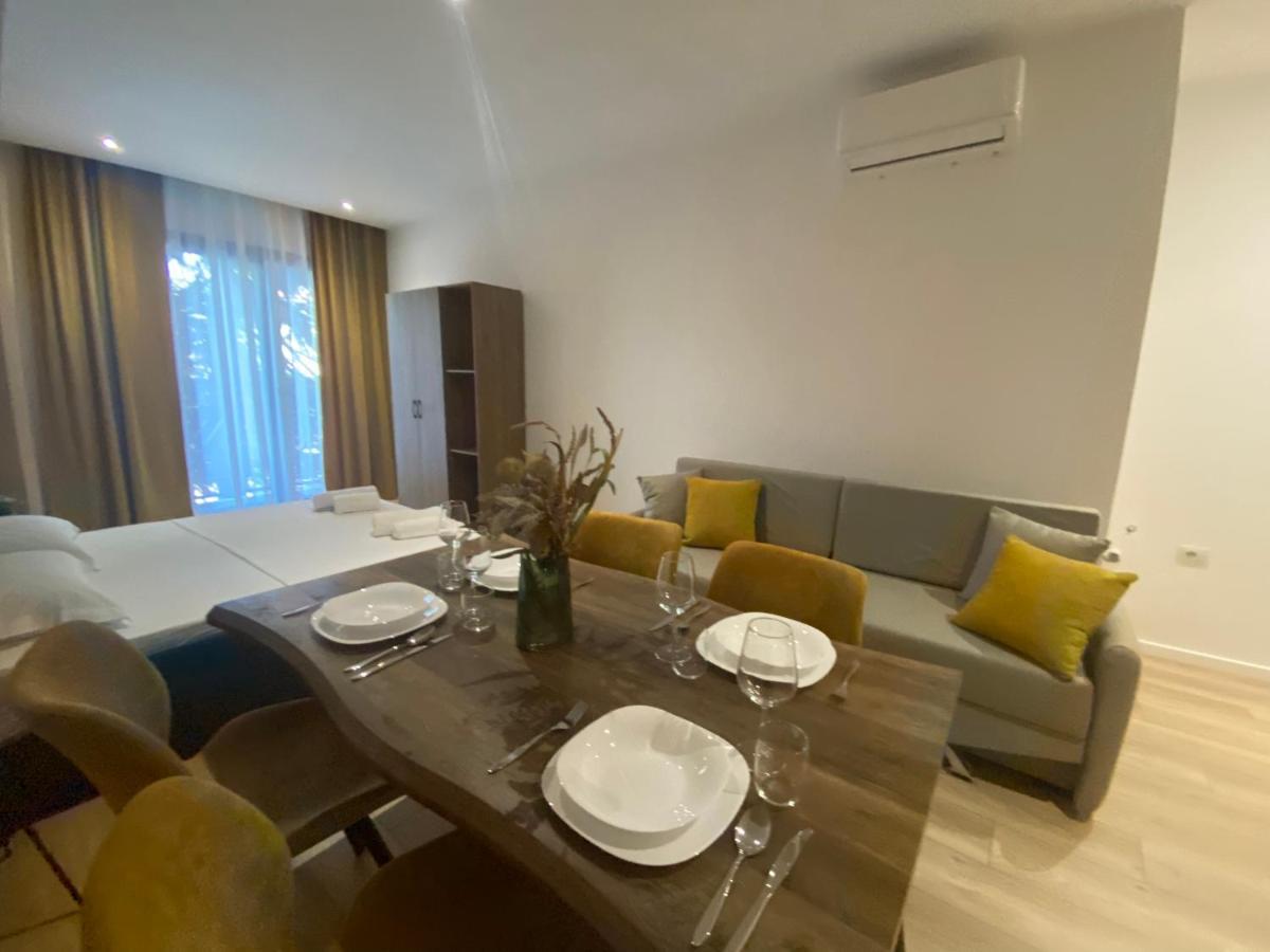 Brand New Apts Located At The City'S Main Square-100 Mbs Wifi Durrës Buitenkant foto
