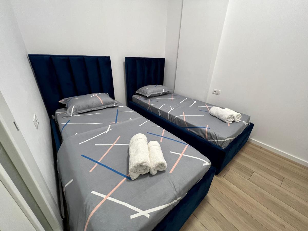 Brand New Apts Located At The City'S Main Square-100 Mbs Wifi Durrës Buitenkant foto