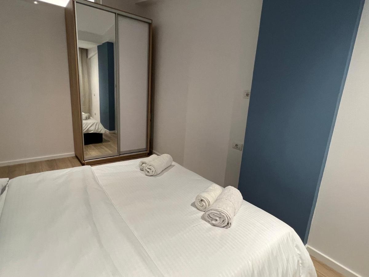 Brand New Apts Located At The City'S Main Square-100 Mbs Wifi Durrës Buitenkant foto