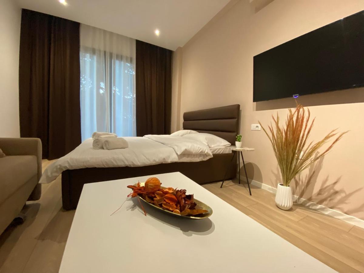 Brand New Apts Located At The City'S Main Square-100 Mbs Wifi Durrës Buitenkant foto
